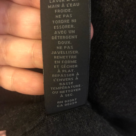 Top - Picture 4 of 5